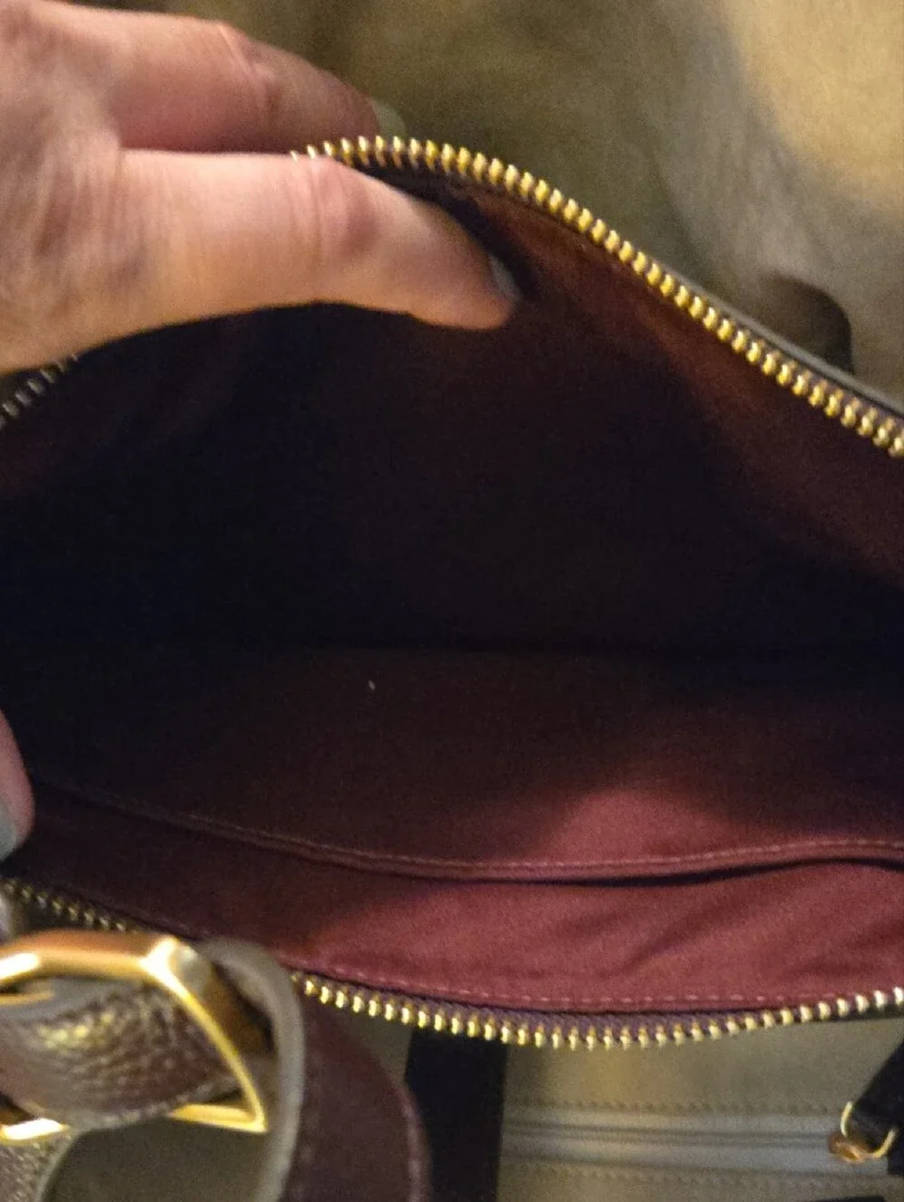 NWT KATE SPADE Designer Pebbled Leather Hobo Bag - BLACKBERRY